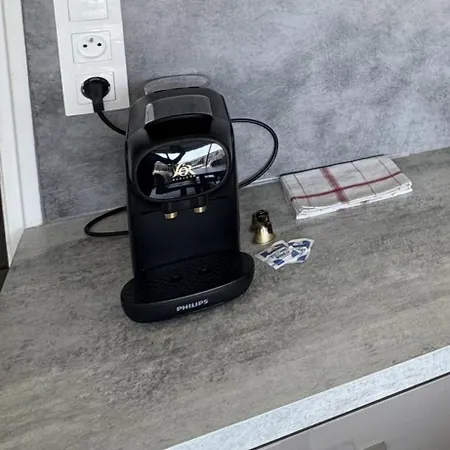 Ideal Pour Les 아파트 로퀴에브륀캡마르탱